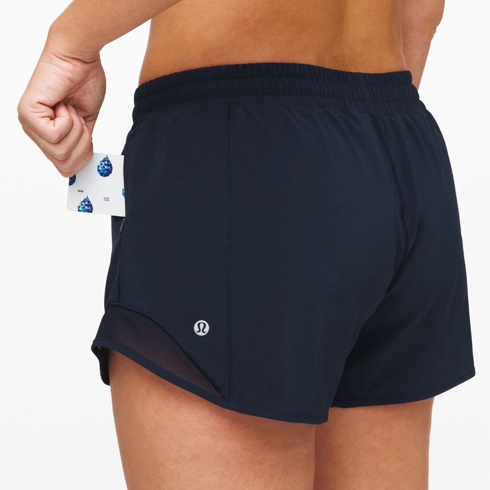 Lululemon Hotty Hot Low-Rise Lined Short 4 inch in True Navy, Size 6 Tall